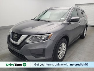 Used 2018 Nissan Rogue SV image 1