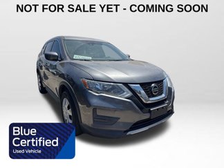 Used 2020 Nissan Rogue S image 1
