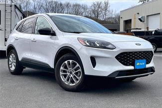 Used 2022 Ford Escape SE image 1