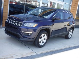 Used 2021 Jeep Compass Latitude image 1