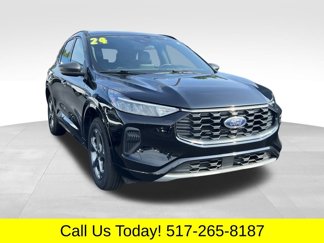 Used 2024 Ford Escape ST-Line image 1