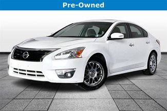 Used 2015 Nissan Altima 2.5 SV w/ Convenience Package image 1