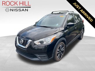 Used 2019 Nissan Kicks SV w/ Exterior Package image 1