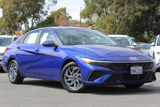 Certified 2024 Hyundai Elantra Blue image 1