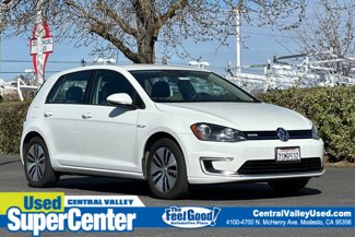 Used 2016 Volkswagen e-Golf SE w/ DC Fast Charging Package image 1