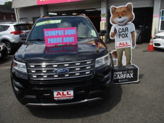 Used 2017 Ford Explorer XLT image 1
