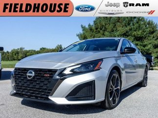 Used 2023 Nissan Altima 2.5 SR video 1