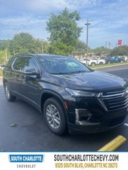 Used 2022 Chevrolet Traverse LT image 1