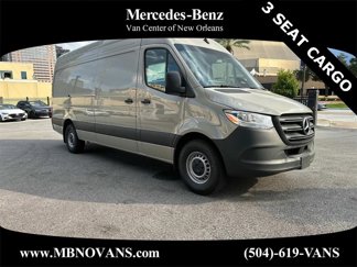 Used 2025 Mercedes-Benz Sprinter 2500 image 1