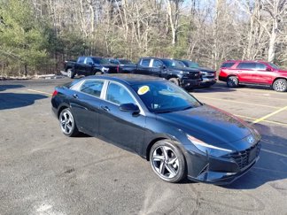 Used 2023 Hyundai Elantra SEL w/ Convenience Package image 1