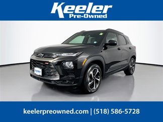 Used 2022 Chevrolet TrailBlazer RS w/ Sun and Liftgate Package image 1