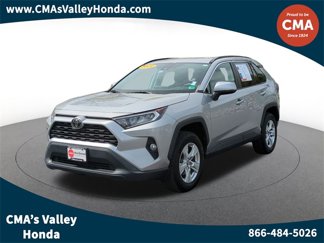 Used 2020 Toyota RAV4 XLE image 1
