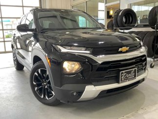 Used 2021 Chevrolet TrailBlazer LT w/ Convenience Package image 1