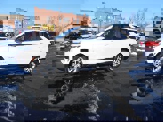 Used 2023 Chevrolet Equinox LT image 1