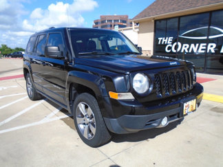 Used 2016 Jeep Patriot High Altitude image 1