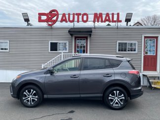 Used 2018 Toyota RAV4 LE w/ All Weather Liner Package image 1