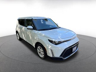 Used 2024 Kia Soul LX w/ Option Group 015 image 1