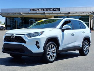 Used 2020 Toyota RAV4 XLE Premium image 1