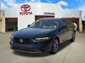 Used 2024 Honda Accord EX image 1