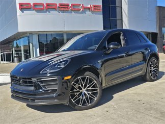 Certified 2023 Porsche Macan Turbo image 1