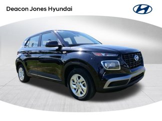 New 2025 Hyundai Venue SE image 1