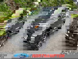 Used 2022 Ford Explorer XLT w/ Equipment Group 202A image 1