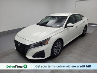 Used 2023 Nissan Altima 2.5 SV image 1