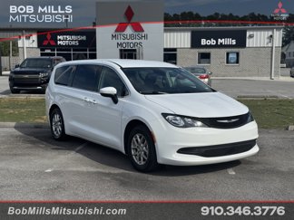 Used 2023 Chrysler Voyager LX image 1