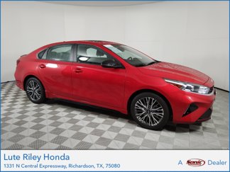 Used 2024 Kia Forte GT-Line w/ GT-Line Premium Package image 1