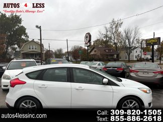 Used 2016 Ford Focus SE image 1