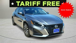 Used 2023 Nissan Altima 2.5 SV w/ SV Premium Package image 1