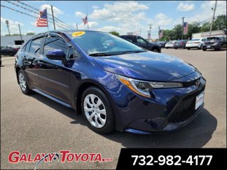 Used 2021 Toyota Corolla LE image 1