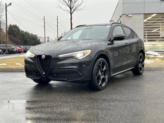 Used 2023 Alfa Romeo Stelvio Veloce image 1