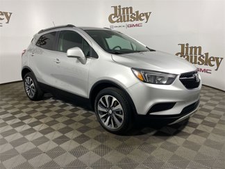 Used 2022 Buick Encore Preferred image 1
