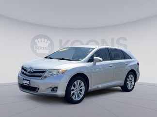 Used 2013 Toyota Venza XLE image 1