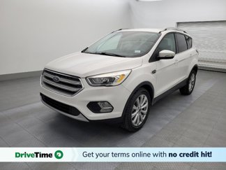 Used 2017 Ford Escape Titanium image 1