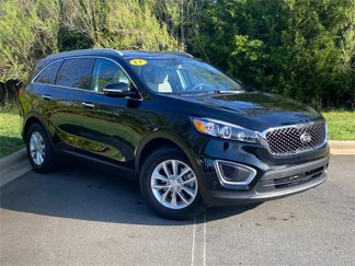 Used 2017 Kia Sorento LX image 1