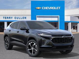 New 2025 Chevrolet Trax RS image 1