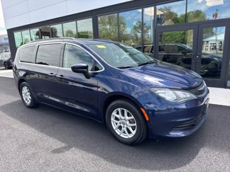 Used 2020 Chrysler Voyager Lxi image 1