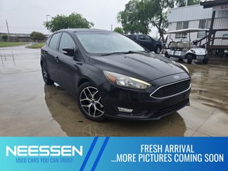Used 2017 Ford Focus SEL image 1