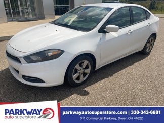 Used 2015 Dodge Dart SXT image 1