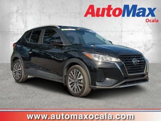 Used 2021 Nissan Kicks SV image 1