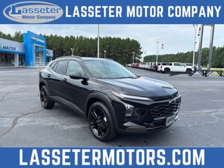 New 2025 Chevrolet Trax ACTIV w/ Sunroof Package image 1