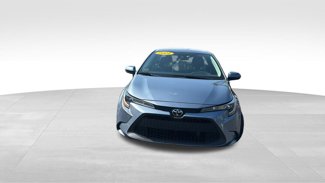 Used 2021 Toyota Corolla LE video 2