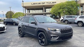 Used 2020 Jeep Cherokee Latitude Plus image 1