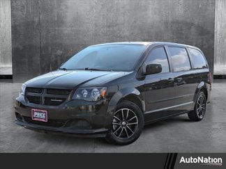 Used 2017 Dodge Grand Caravan SE image 1