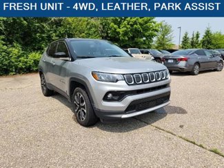 Used 2022 Jeep Compass Limited image 1