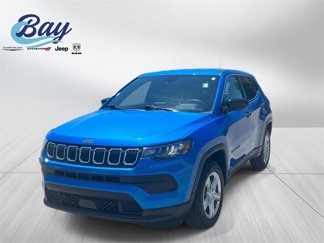 Used 2023 Jeep Compass Sport image 1