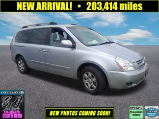 Used 2008 Kia Sedona LX image 1