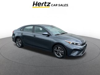 Used 2023 Kia Forte LXS image 1